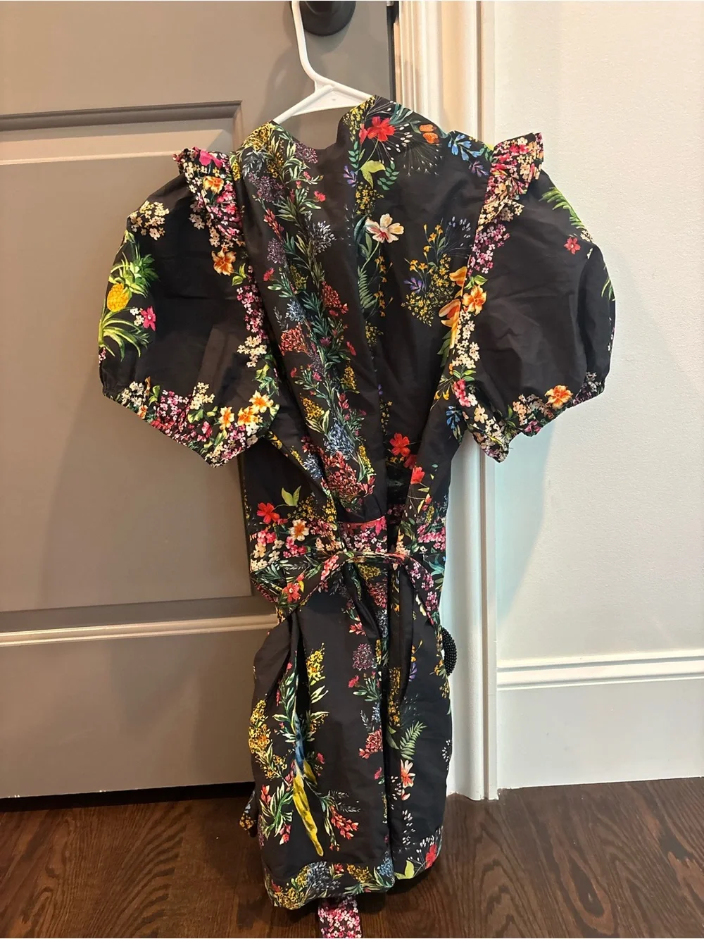 FARM Rio Black Multicolor Floral Belted Romper - Picture 3 of 3